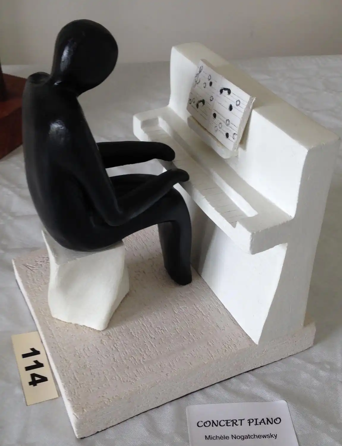 114 Michèle Nogatchewsky